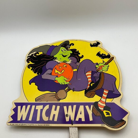 Vintage Impact Plastics 1999 Halloween Yard Sign Witch Way Retro - Picture 2 of 9